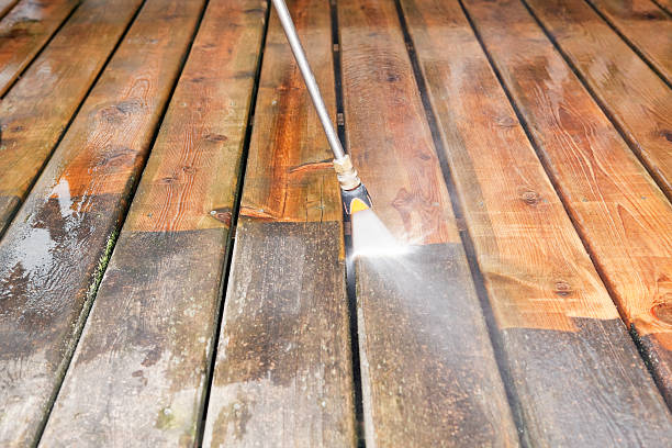 Best Concrete Pressure Washing  in Mitchell, SD